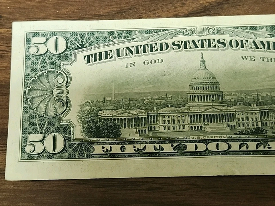 Series 1974 $50 Federal ReserveNote * CHICAGO * G 32858987 A - Image 4 of 4