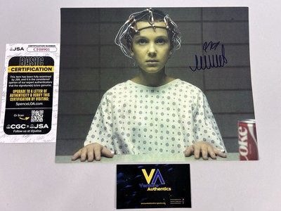 Millie Bobby Brown Signed Stranger Things Eleven 8X10 Photo w/ JSA