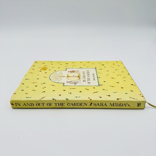 IN AND OUT OF THE GARDEN book by Sara Midda 1981 HC/DJ 1st Edition - Picture 3 of 11