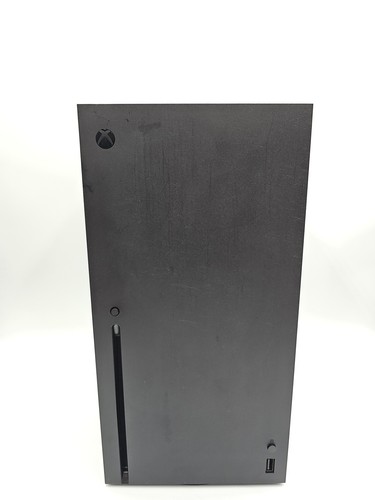 Microsoft Xbox Series X 1TB modello 1882 (2023) con controller nero e rosa - Foto 5 di 15