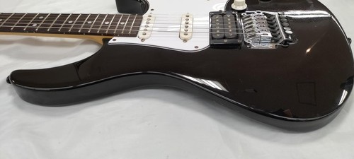 YAMAHA Pacifica 912J ST Type Electric Guitar Used - Picture 4 of 24