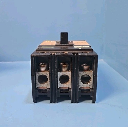 SQUARE D KAL36225 225A 600V 3Pole 3Ph Circuit Breaker - Picture 3 of 7