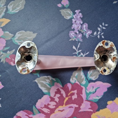 RETRO VINTAGE DOOR HANDLE 1960s WILBEC PINK - Picture 6 of 9
