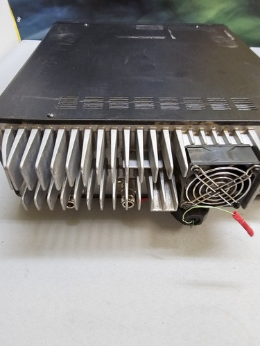 Vertex Standard VXR-7000 U 450-480 MHz UHF Desktop Base Station Radio Repeater - Picture 9 of 12