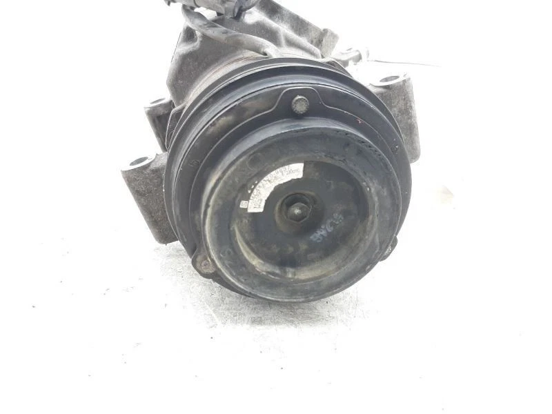 Compresor de aire acondicionado 03-10 GMC Sierra 1500 25891791 Foto 3 de 4