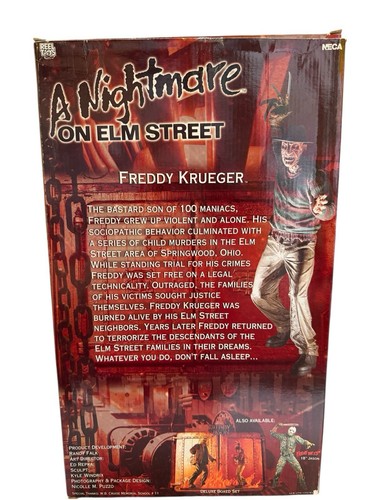 NECA 18" FREDDY KRUEGER FIGURA MOVIMIENTO SONIDO PESADILLA EN OLMO CAJA CALLEJERA Caja Abierta - Imagen 16 de 16