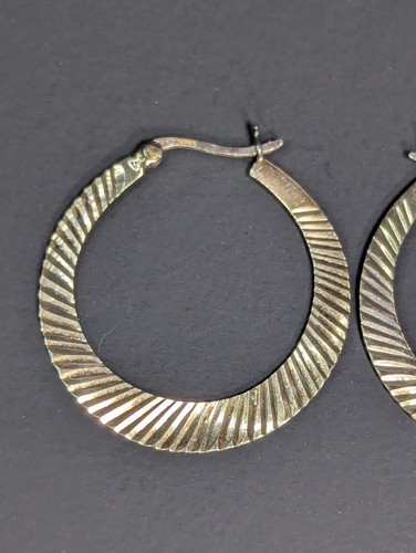 Thai FAS 925 Sterling Silver Hoop Earrings Diamond Cut 1 3/8" - Picture 11 of 24