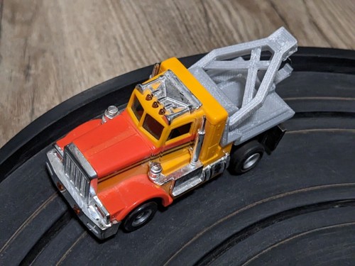 CAMIÓN TYCO SEMI PETERBILT GRÚA PERSONALIZADA PLUMA Y GANCHO HO SLOT CAR ADD ON - Imagen 2 de 9