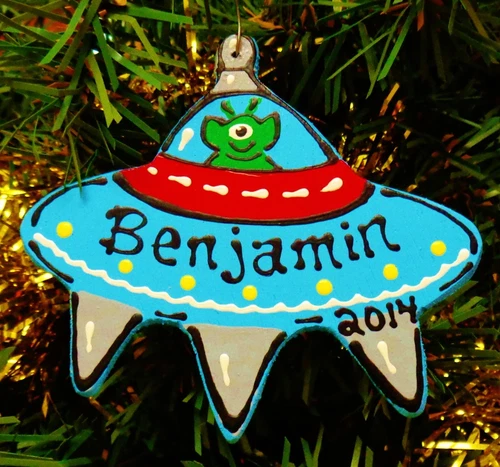 FLYING SAUCER Christmas Ornament U CHOOSE NAME & YEAR Personalize Martian Kids
