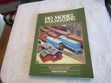 Vintage HO Model Railroading Handbook Softcover Book Robert Schleicher 1983