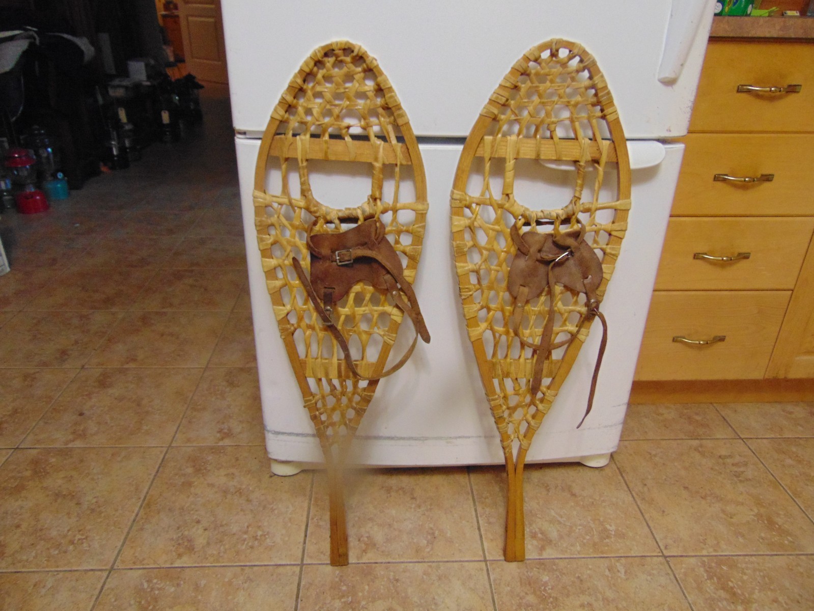 Vintage snowshoeS 11 x 35 nice Vintage snowshoeS 11 x 35 nice