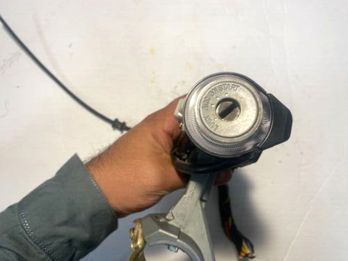 GENUINE 2001-06 HYUNDAI ELANTRA STEERING IGNITION SWITCH W/OUT KEY CYLINDER OEM - Picture 7 of 7