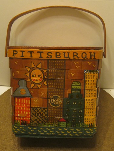 Mid Century Hand Painted Picnic Basket Style Purse PITTSBURGH Landmarks!!!! - Foto 1 di 10