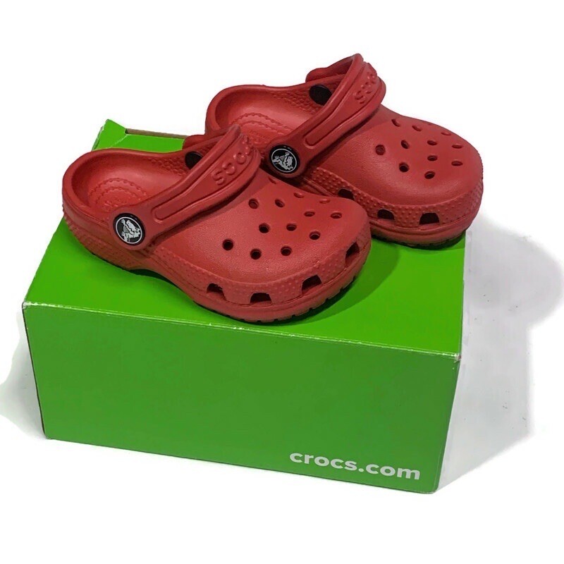 Crocs Kids Classic Clogs Red Size 6C Comfortable Slip On  display picture 1