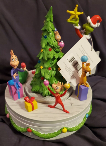 Hallmark Dr. Seuss's How the Grinch Stole Christmas! Musical Figurine - Picture 4 of 16