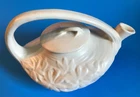 VINTAGE ~ McCOY POTTERY ~ MATTE WHITE DAISY TEAPOT WITH LID ~ USA