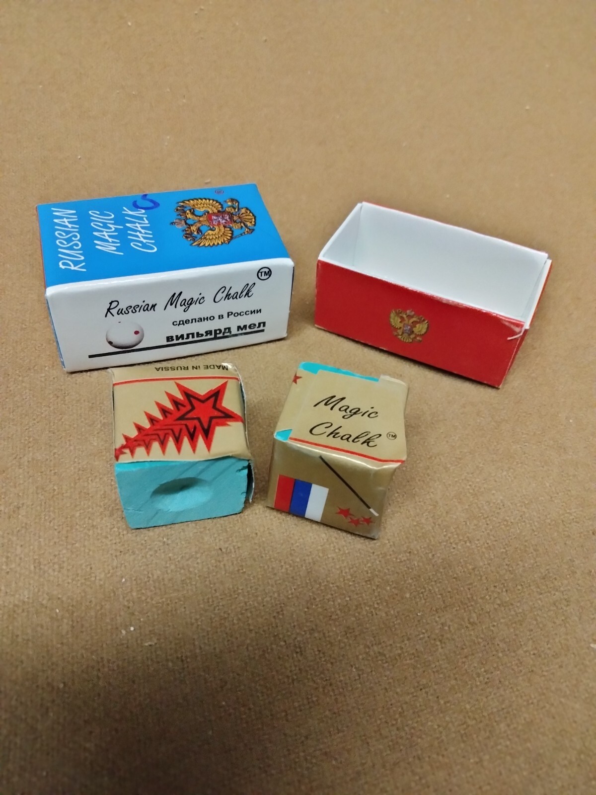 Magic Chalk Russia Performance Pool Cue Chalk 2 Green Pieces Premium Box Chalk