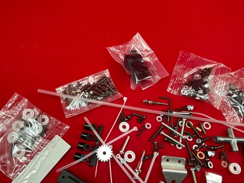 TAMIYA WILD ONE HUGE PARTS LOT TOOLS, HARDWARE, ANTENNA, PINION blockhead motors - Picture 4 of 8