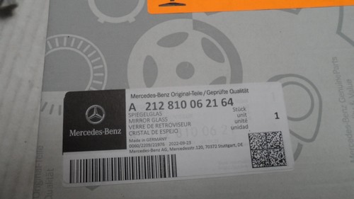 Mercedes Benz A 2128100621 Mirror Glass Right Side BRAND NEW - Picture 3 of 10