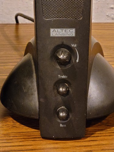 Altec Lansing ATP3 Multimedia Computer Gaming System Subwoofer Surround Speakers - Picture 2 of 4