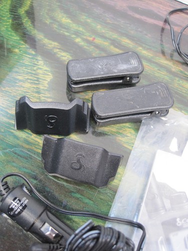 Cobra Marine Handheld MR HH475 And MR HH330 FLT BT VHF Marine Radio Black - Picture 7 of 11