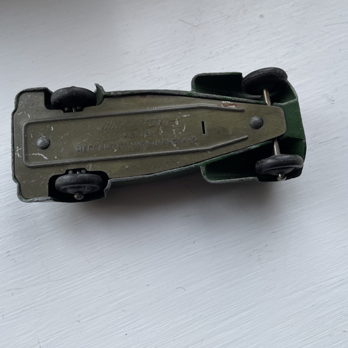 Dinky Toys Alvis Sports Car No 38d Green Original Good Condition - Picture 3 of 3