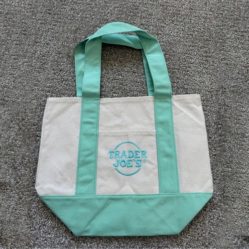 Bolso de Compras Trader Joe's Bolso Bordado de Lona Mini Bolso Pastel 2025 NUEVO - Imagen 17 de 29