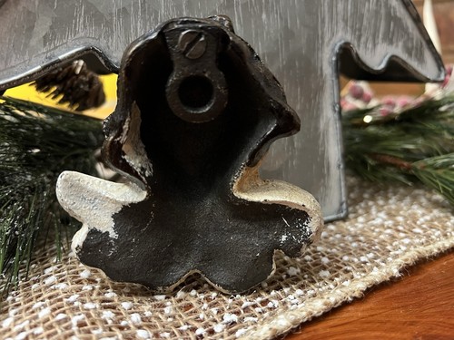 Cast Iron Cherub Head And Wings Wall Decor - Picture 2 of 4