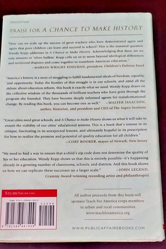 A Chance to Make History : What Works and What Doesn't By Wendy Kopp,2011/SIGNED - 第 2/8 張圖片