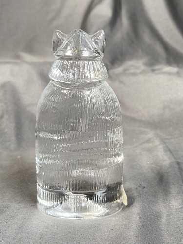 Lindshammer Crystal Sweden Art Glass Viking Man Figurine Sculpture Paperweight - Picture 4 of 7
