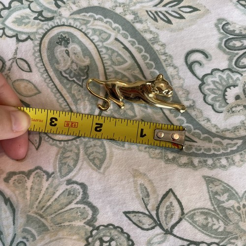 Vintage Gold tone Panther Brooch White Rhinestone Jeweled Faux Diamond Eyes Cat - Picture 4 of 9