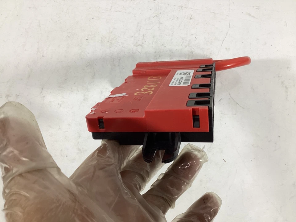 2013 - 2016 BMW 328i Battery Power Distribution Box 922775204 OEM . - Image 2 of 4