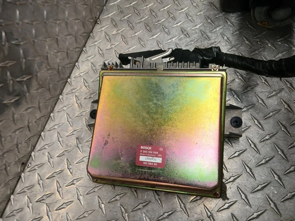 92-95 CORVETTE C4 ABS BOMBA DE FRENO ANTIBLOQUEO Y MÓDULO CONJUNTO Foto 4 de 4