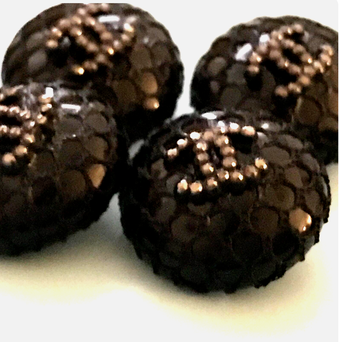 RARE X5 CHANEL BUTTONS! Fab metal Set Of Chanel CC buttons Metal - trés chic