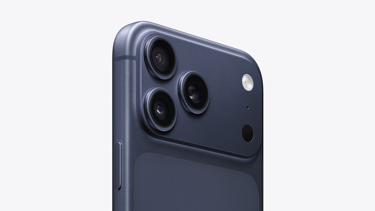 【即日郵送】新品未開封iPhone17pro 256GB Deep Blue IMG_7836.jpeg