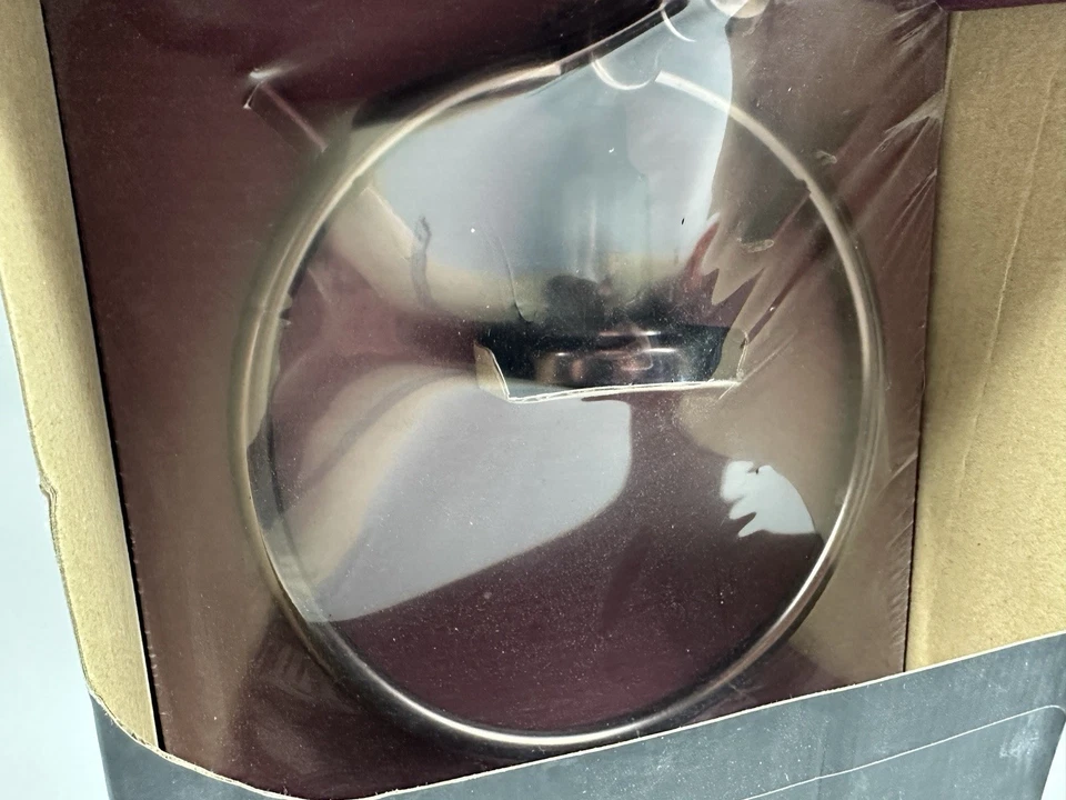 Anillo de toalla Danze Sheridan D446111RB bronce frotado con aceite nuevo en caja Foto 3 de 4