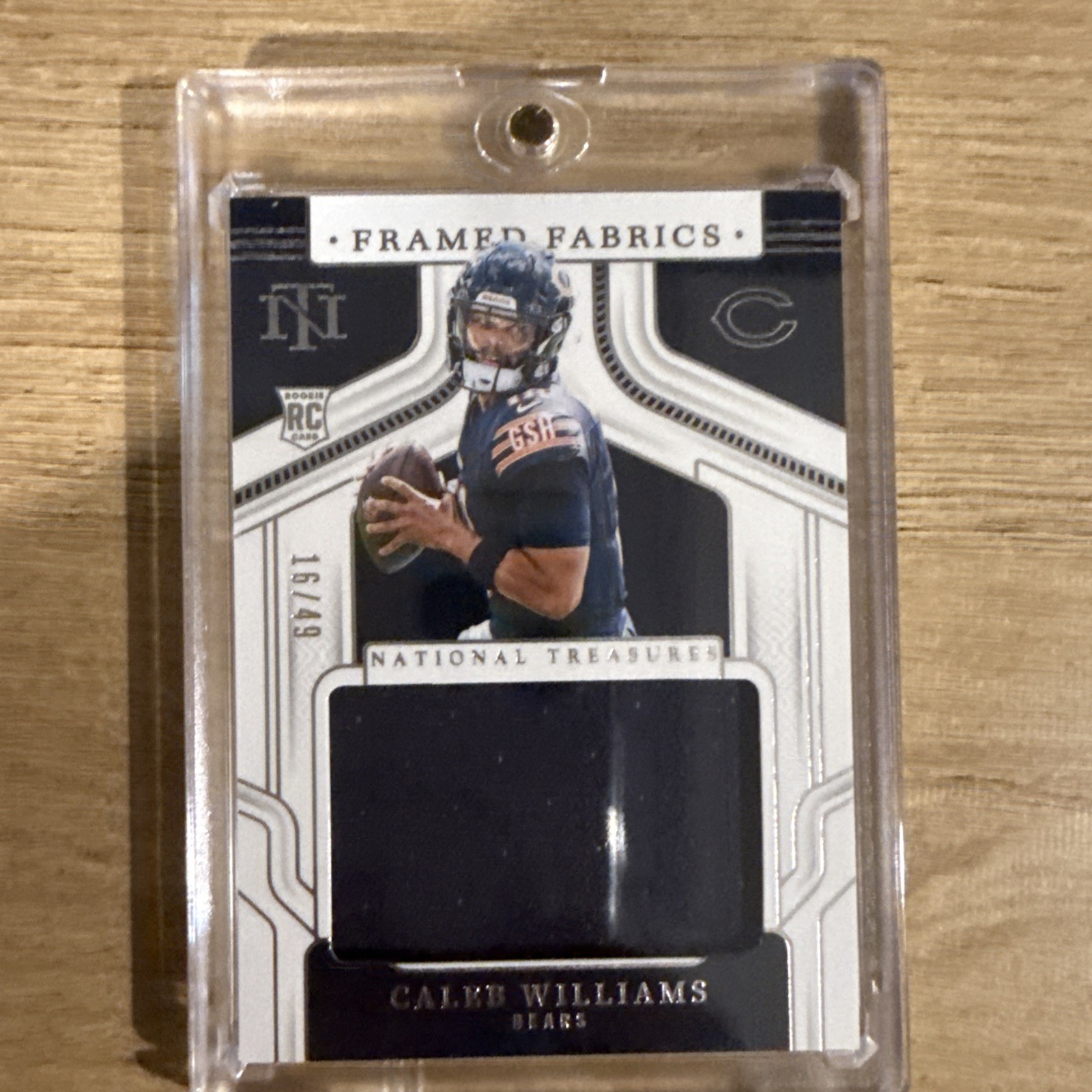 2024 Panini National Treasures Caleb Williams Framed Fabrics Rookie Patch /49 RC