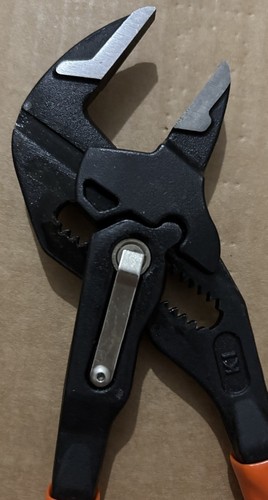 "Nuevo Klein Tools D5317 Llave alicate compacta 7" Llave alicates ajustable mandíbula de 1,5""" - Imagen 6 de 8