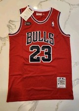 【未使用　タグ付き　大きいサイズ　XL】Mitchell&Ness ブルズ　23 未使用 タグ付き 大きいサイズ XL】Mitchell&Ness ブルズ 23