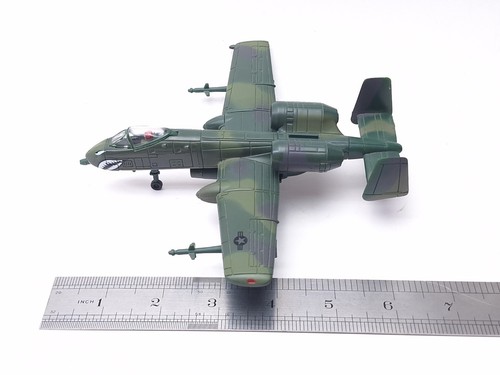 Galoob Battle Squads A10 WARTHOG Aircraft Figure Set 1997 - Picture 6 of 11