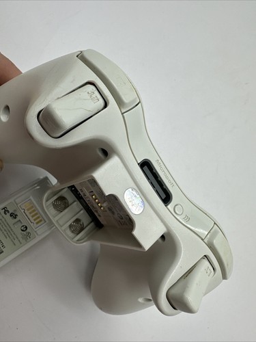 Genuine OEM White Microsoft Xbox 360 Wireless Controller UNTESTED - Imagen 7 de 7