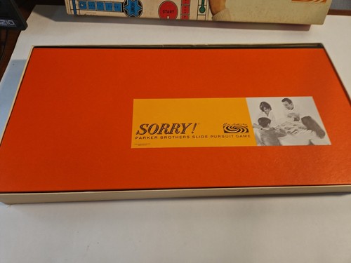 Vintage 1964 SORRY! Board Game Parker Brothers COMPLETE! in Original Box - Picture 5 of 13