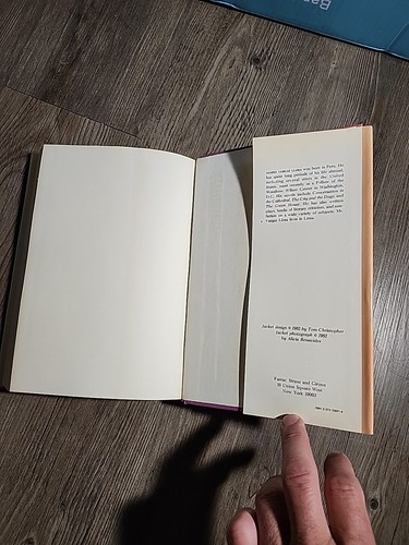 Aunt Julia And The Scriptwriter Mario Vargas Llosa Hardcover 1982 - Imagen 5 de 11
