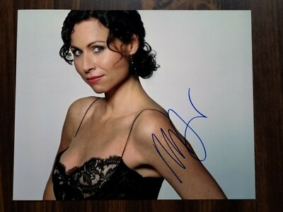 Minnie Driver Actress In A Dress Authentic Hand Signed 8x10