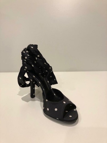Dolce & Gabbana New Polka Dot Ankle Tie Satin Dress Sandals (Size: 35EU/5.5US) - Picture 7 of 12