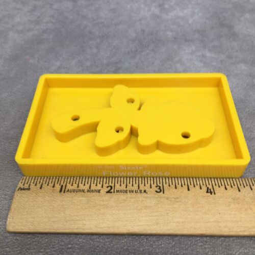 Sizzix Rose Flower Yellow Die Cut 38-0209 - Picture 3 of 4