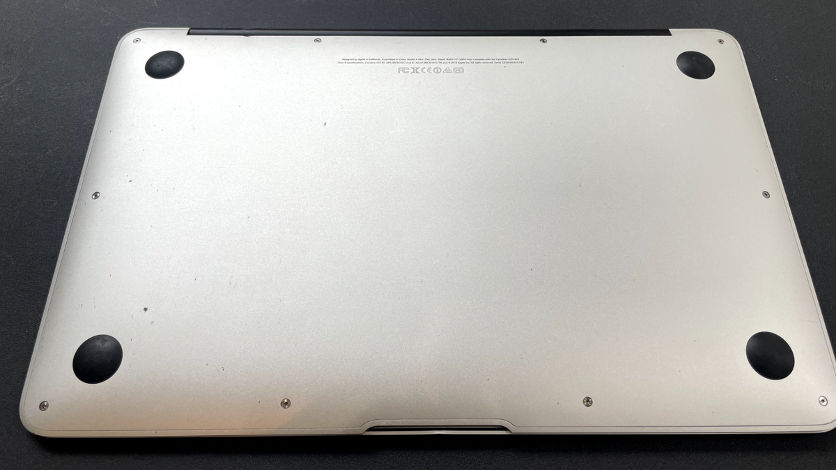 Apple MacBook Air 11 in 2013 Silver/Intel Core i5 1.3 GHz, 128 GB