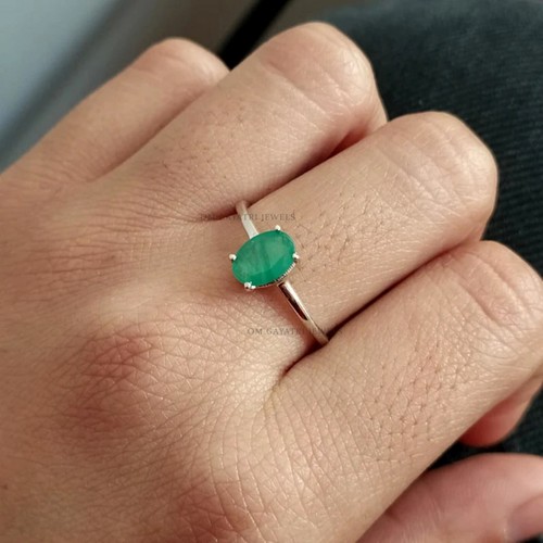 Natural Emerald Gemstone 925 Sterling Silver Engagement Ring Gift For Women - Picture 2 of 6