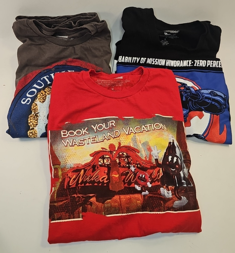 Camiseta 3 Fallout Loot Crate Southie Stout Democracy Wasteland Vacation Mediana - Imagen 1 de 7