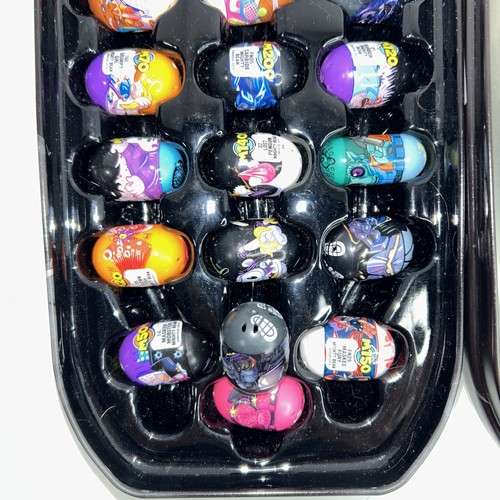 Mighty Beanz Darth Vader Tin Case Star Wars with 22 RANDOM beanz inside - Picture 7 of 7